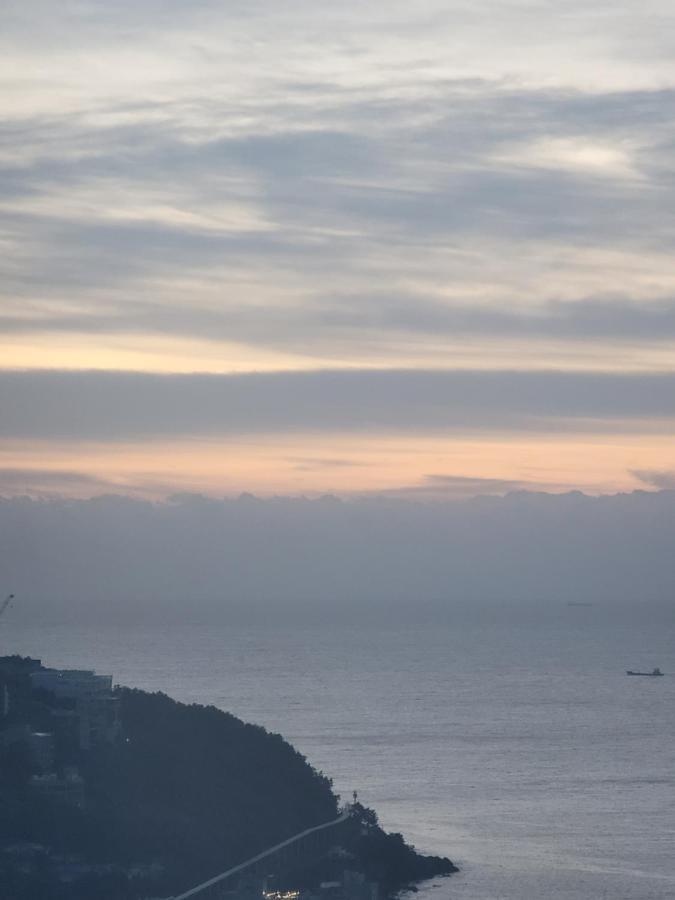 Haeundae Wide Ocean View & Residence Busan Bagian luar foto